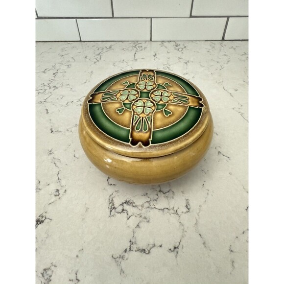 One Acre Ceramics Handmade Pottery Missionary Style Covered Trinket Jar - Picture 2 of 10